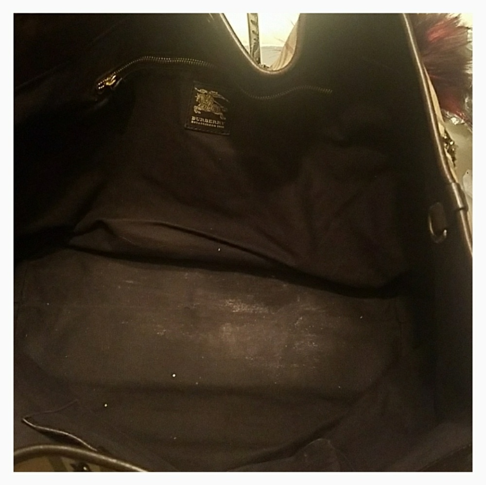 💋🖤👀RARE Burberry Lawrence Haymarket Bag👀🖤💋 - Picture 6 of 8